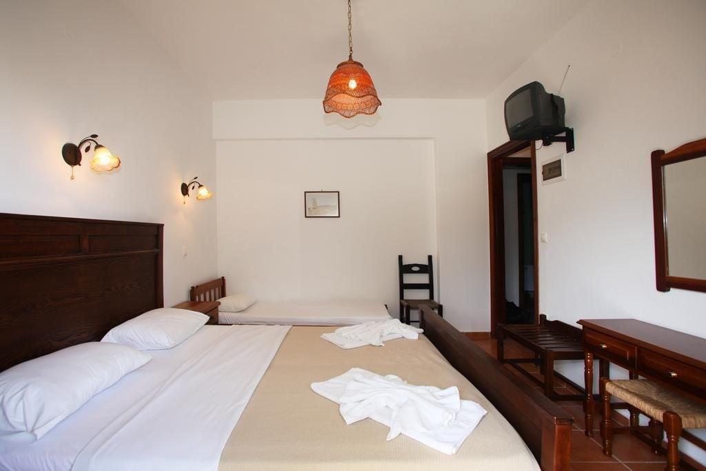 Sun Accommodation Skopelos Town Bagian luar foto