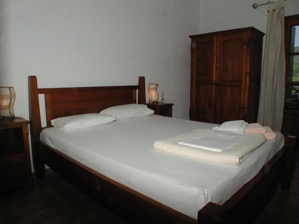 Sun Accommodation Skopelos Town Bagian luar foto