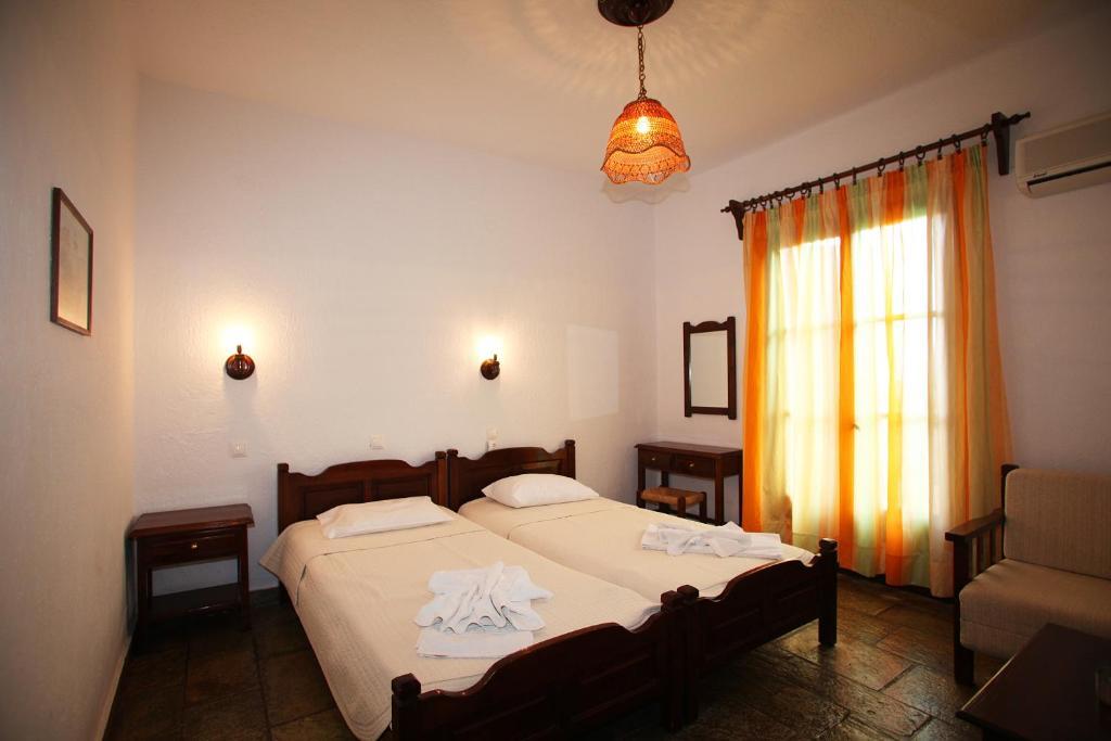 Sun Accommodation Skopelos Town Bagian luar foto